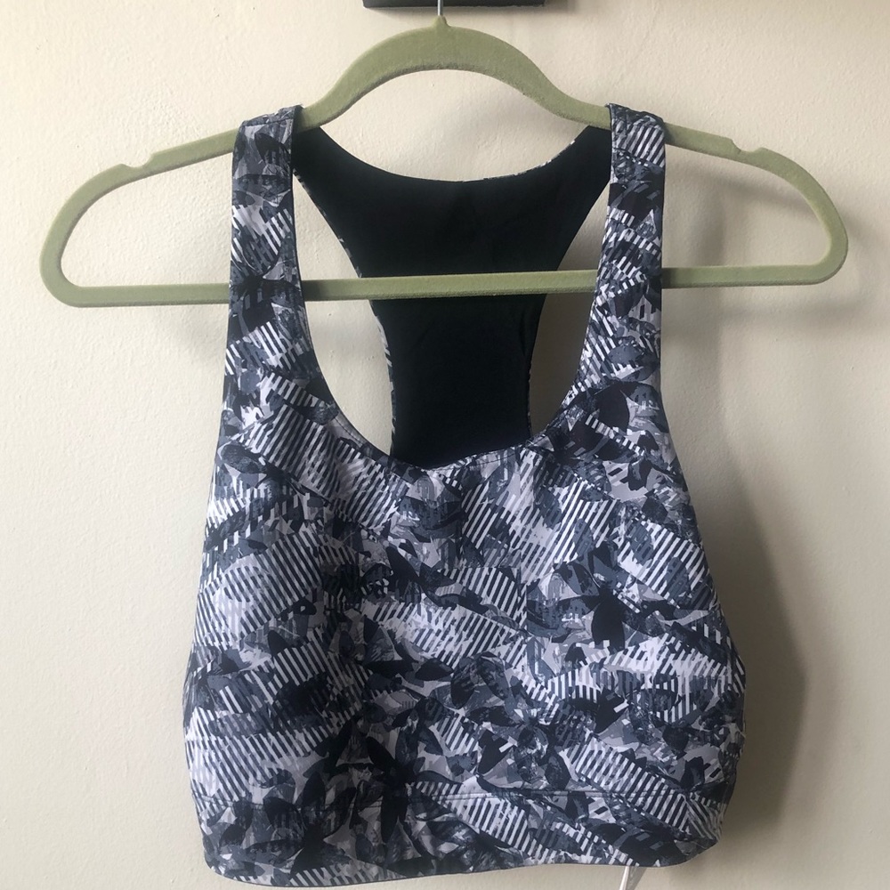 Gap Crop Sports Bra/Top